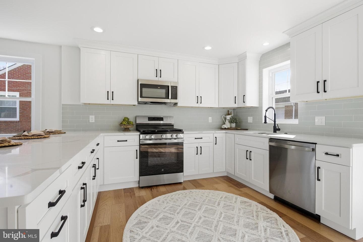 338 Wayne Avenue photo 8