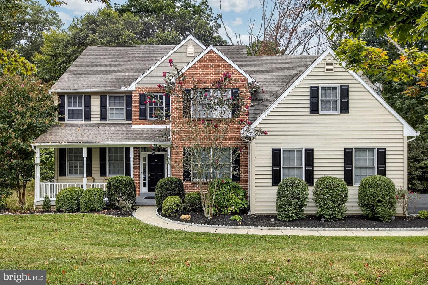 11 Morgan Lane photo 1