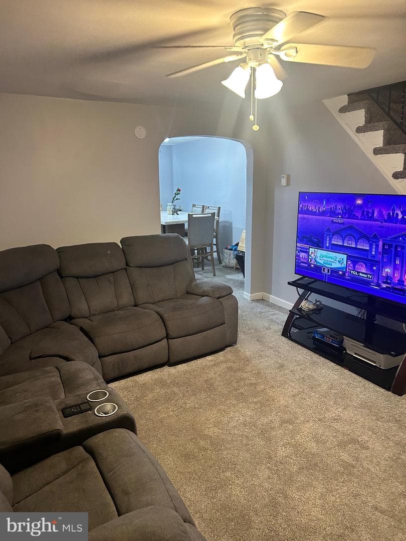 306 Golf Road photo 2