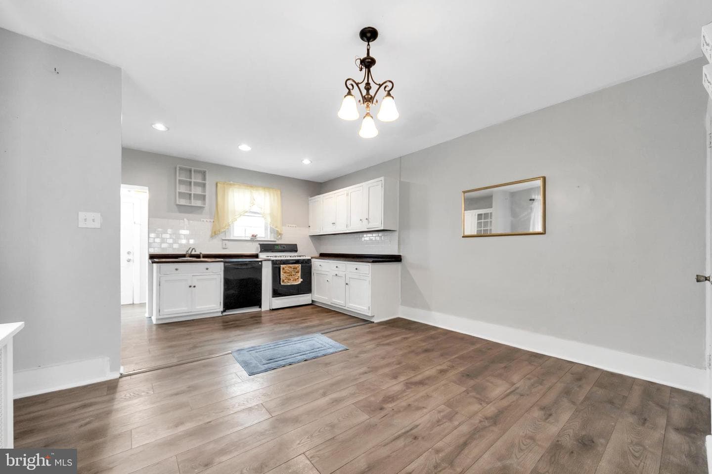 308 Clifton photo 9