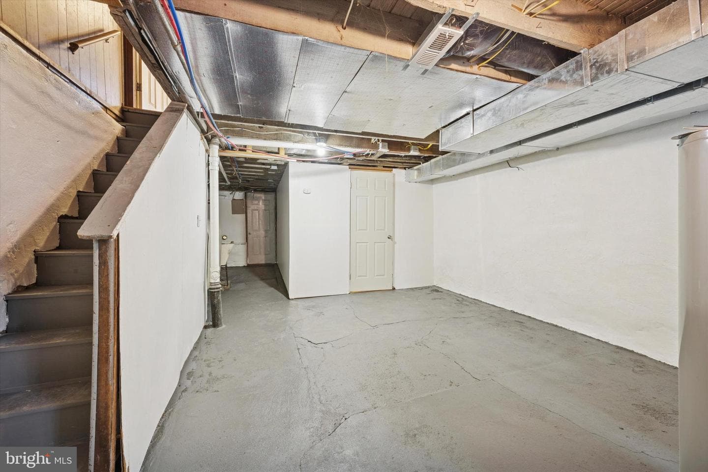 7046 Radbourne Road photo 14