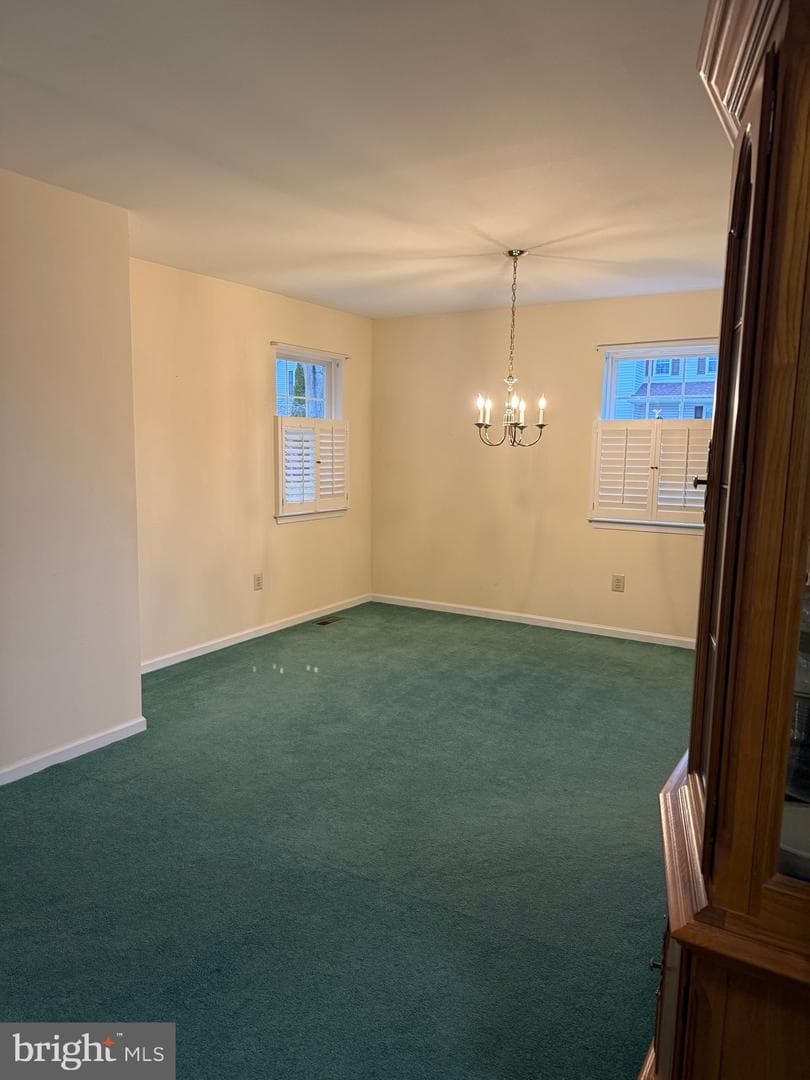 4312 Yorktown Drive photo 9