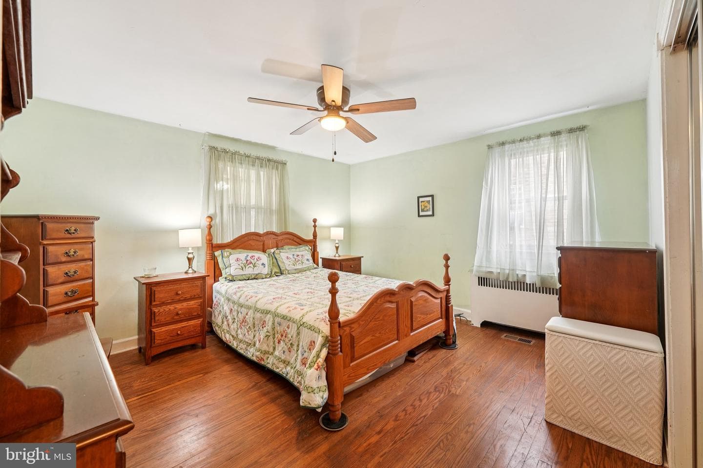 203 S Oak Avenue photo 12