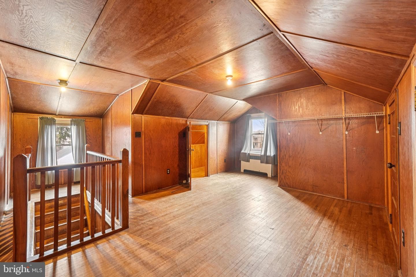 203 S Oak Avenue photo 17
