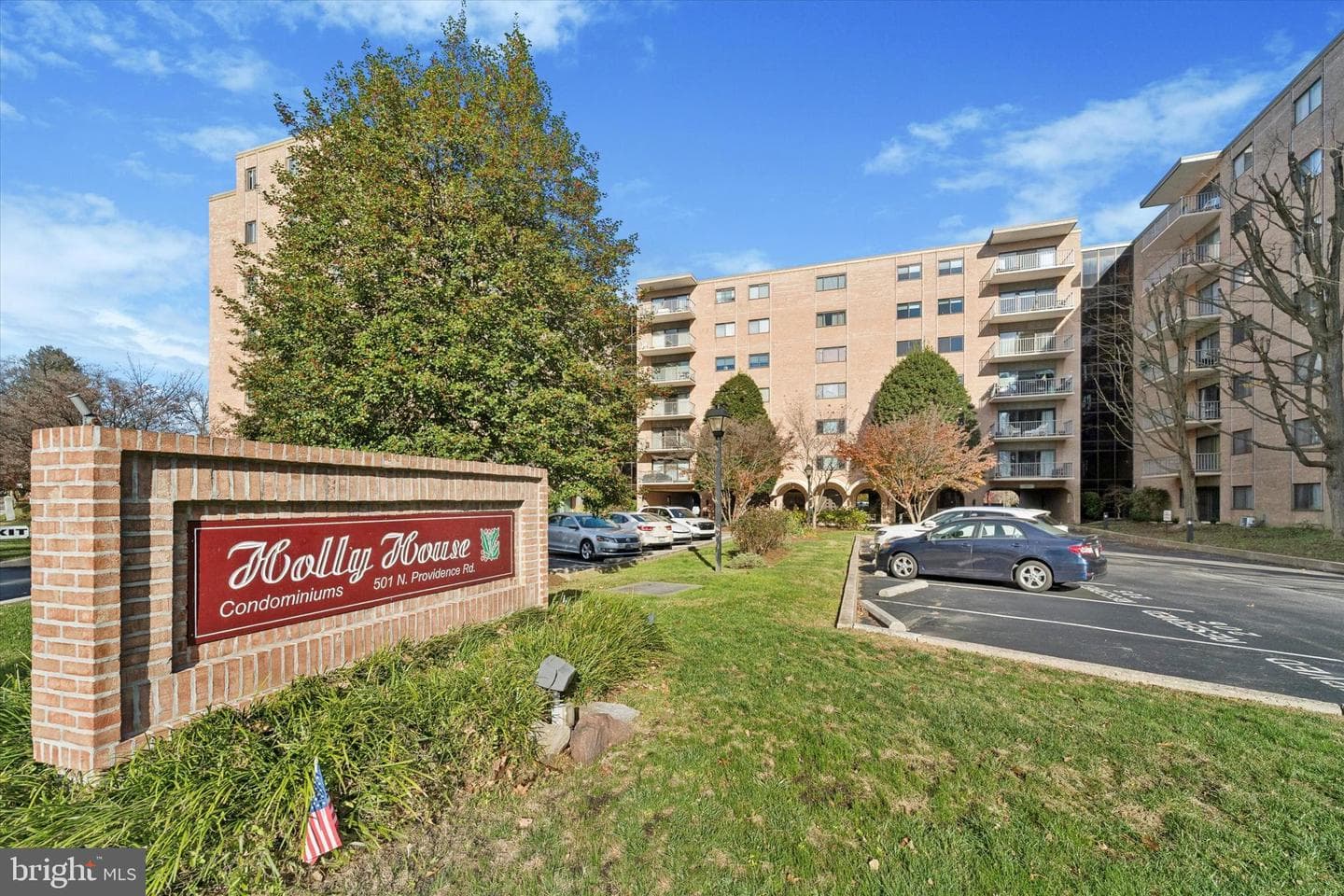 501 N Providence Road #411 photo 1