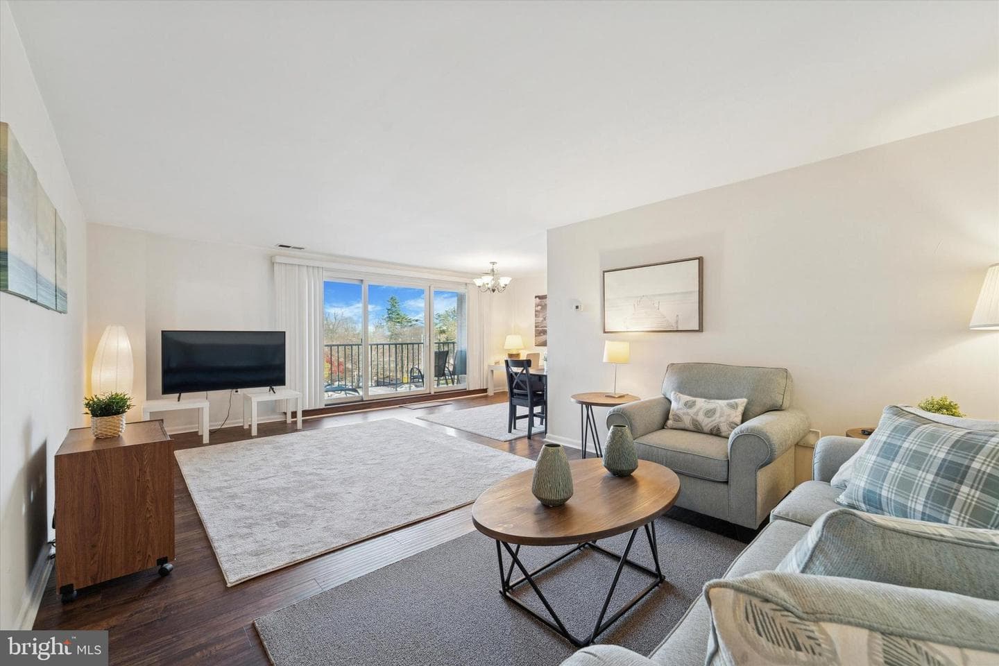501 N Providence Road #411 photo 4