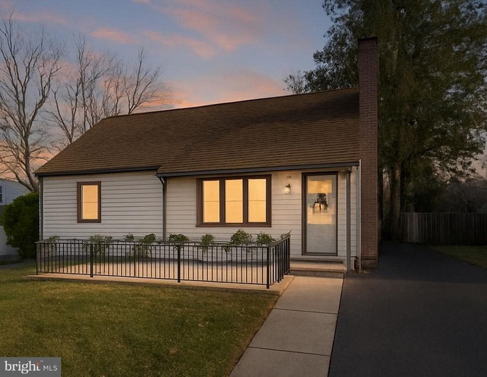 115 Newby Drive photo 1