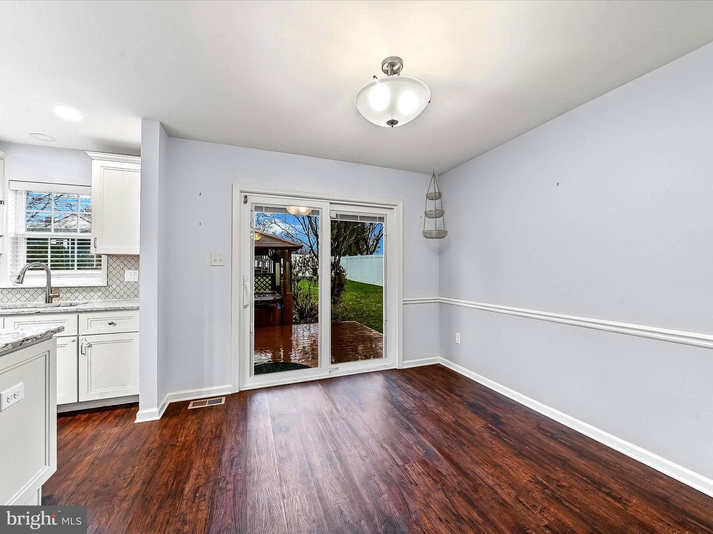 2410 Larkin Rd. photo 17