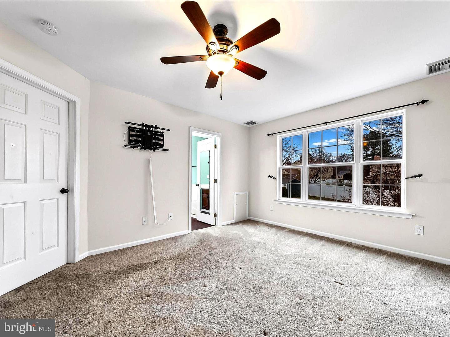 2410 Larkin Rd. photo 24