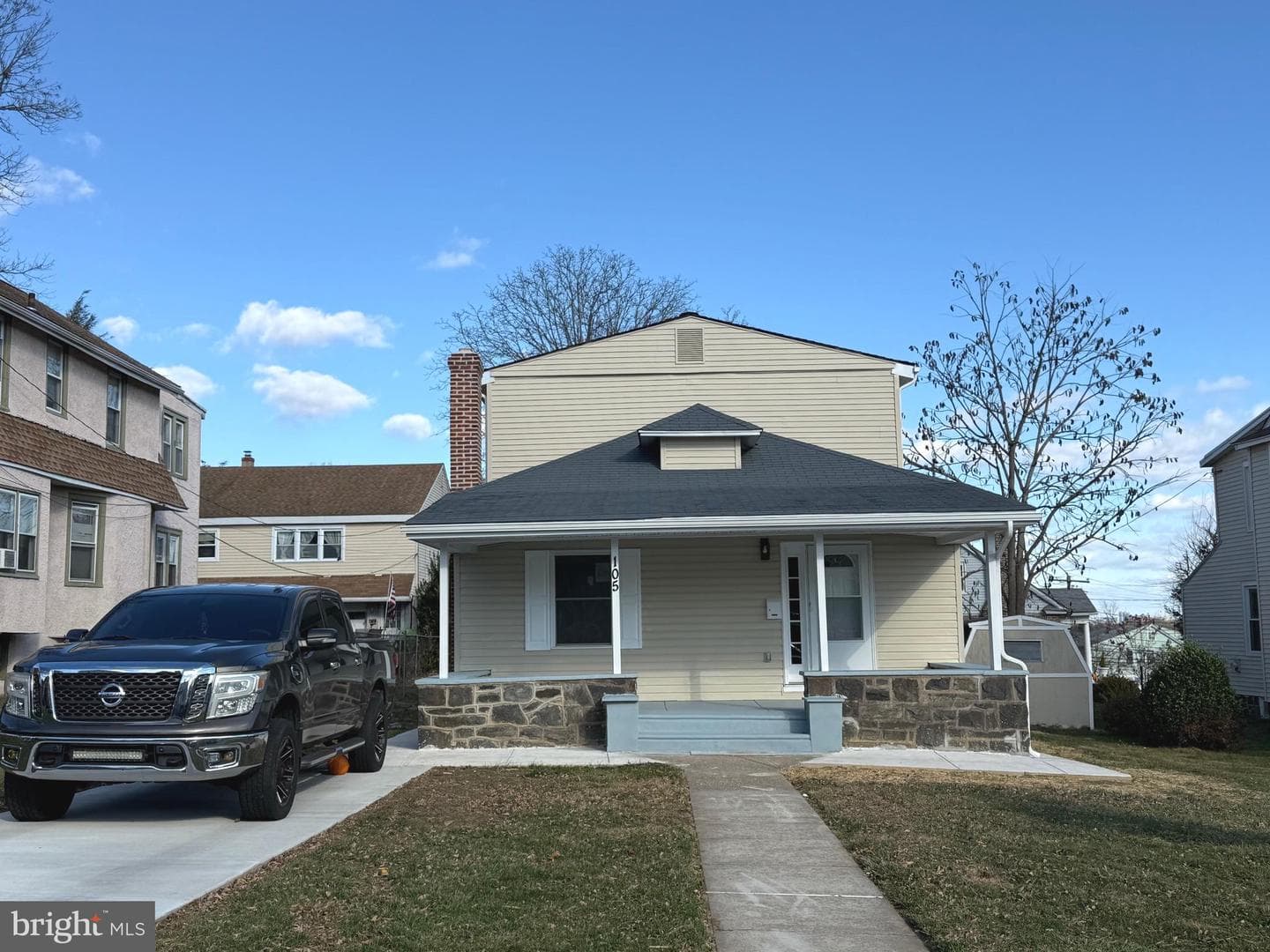 105 N Diamond Street