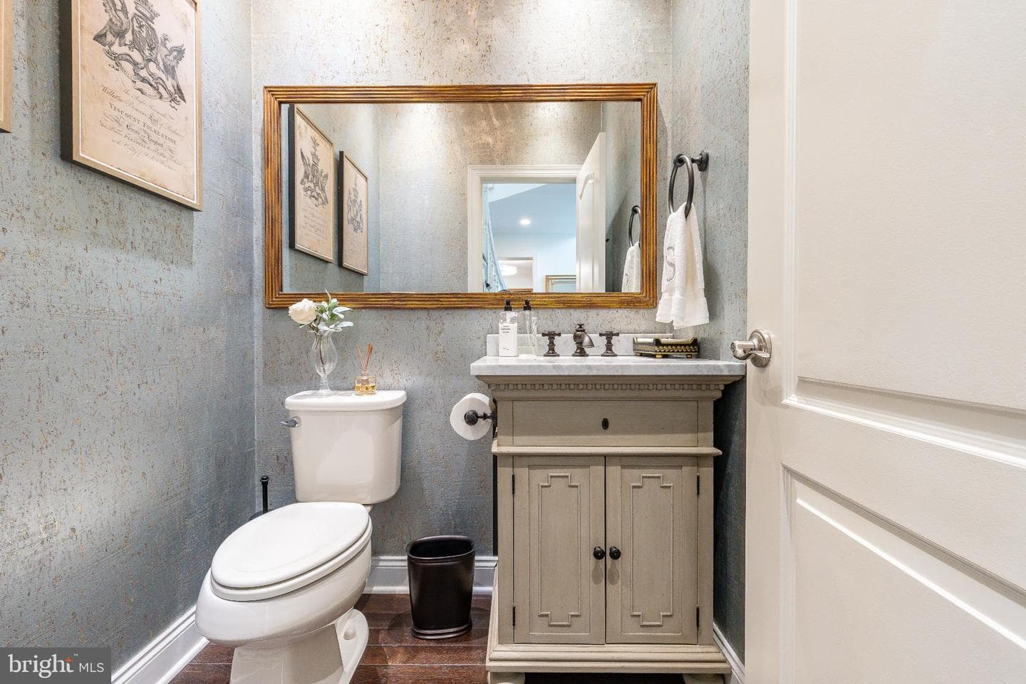 3711 Liseter Gdns photo 23