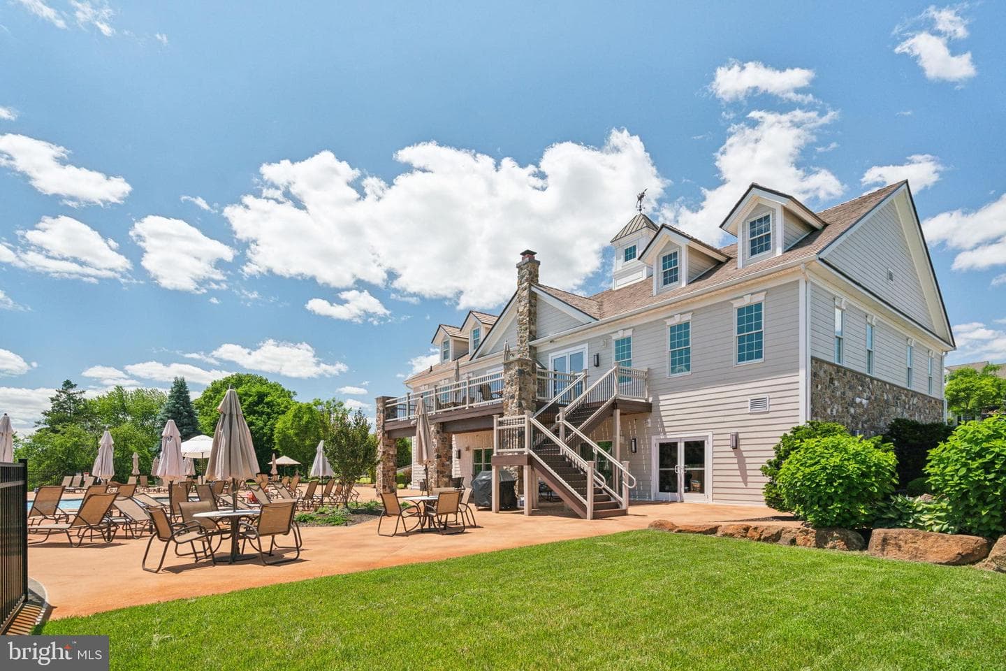 3711 Liseter Gdns photo 47