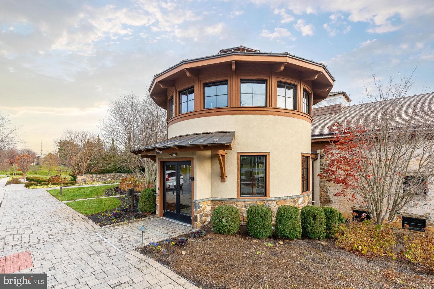 3711 Liseter Gdns photo 53