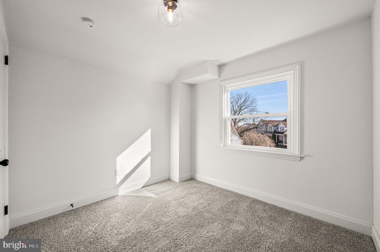 11 Woodbine Road photo 15