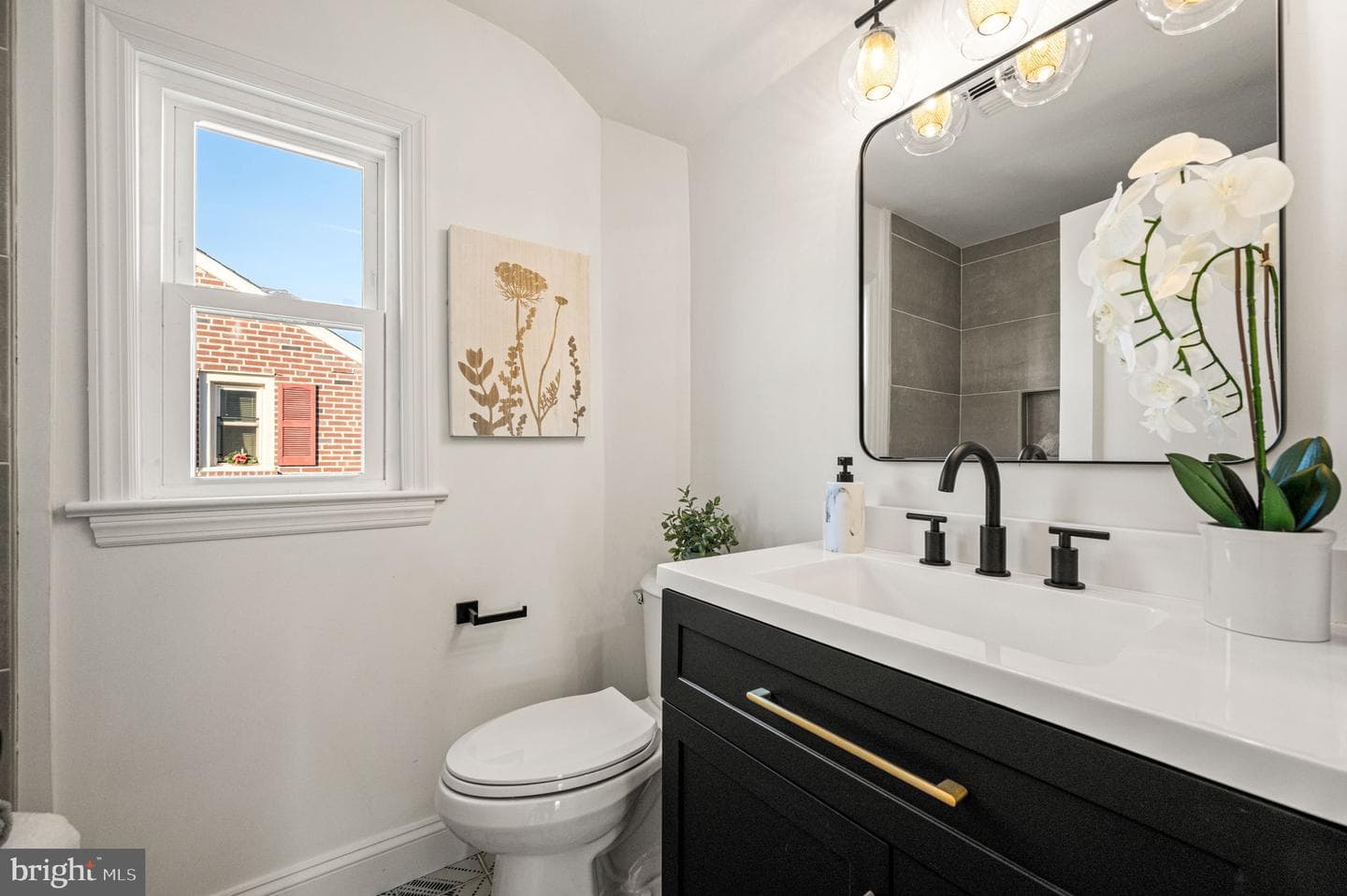 11 Woodbine Road photo 16