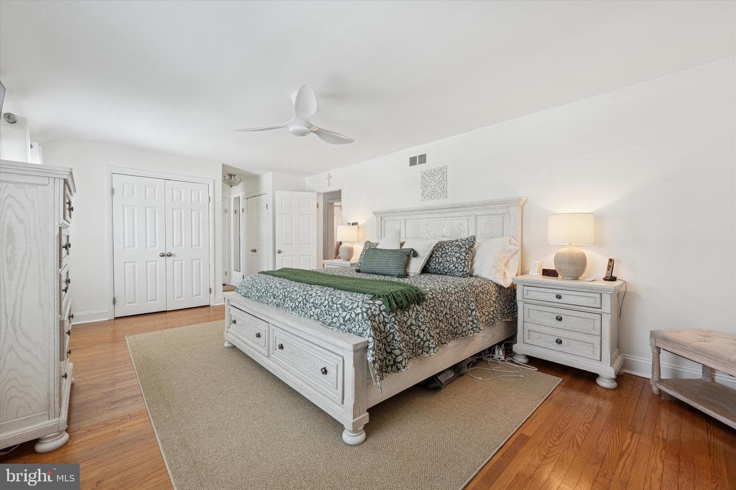 147 Snyder Lane photo 14