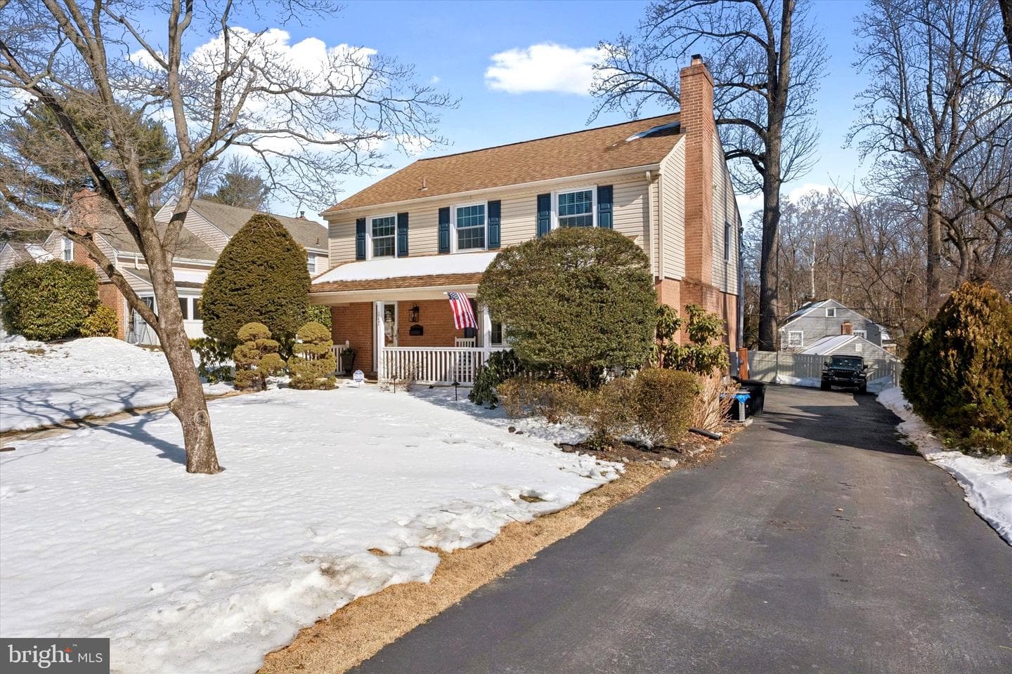 147 Snyder Lane photo 2