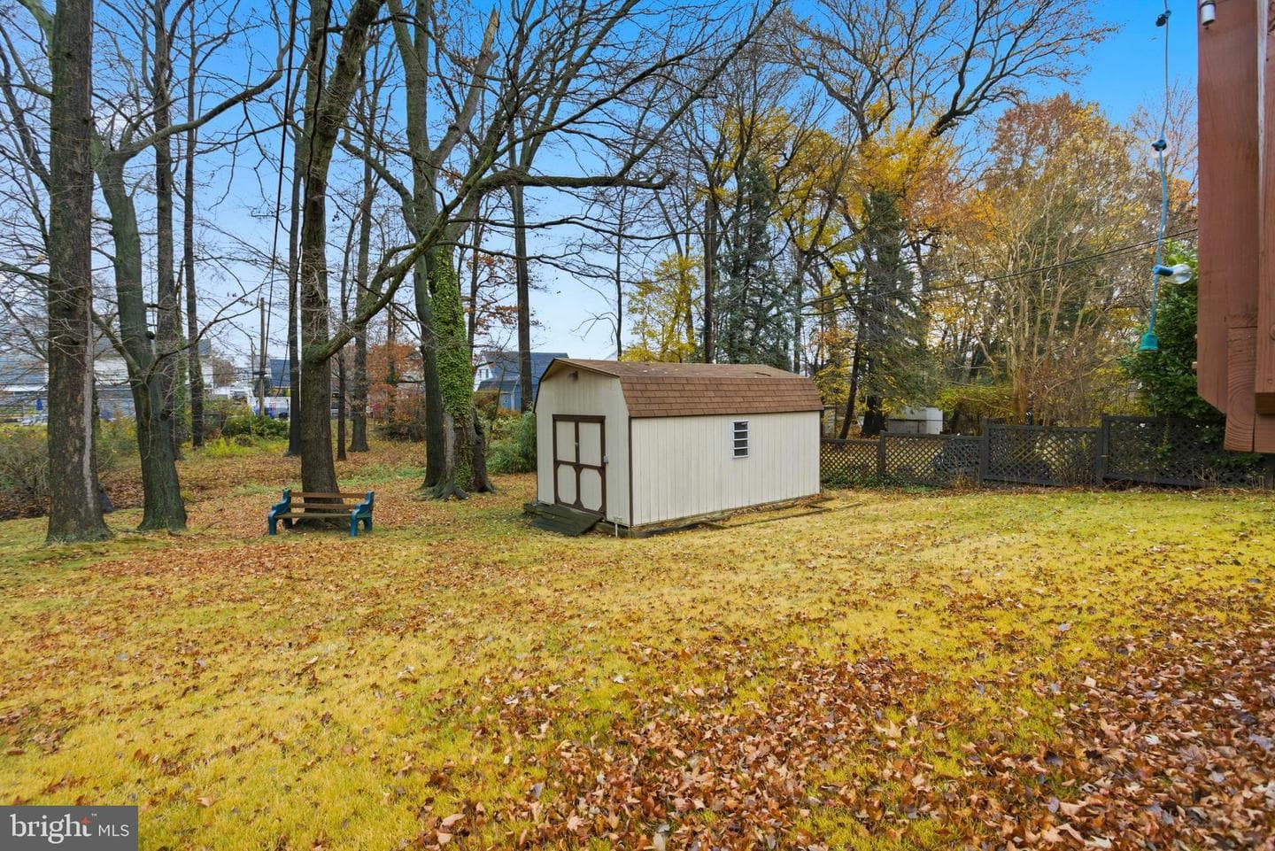 916 Brooke Avenue photo 26