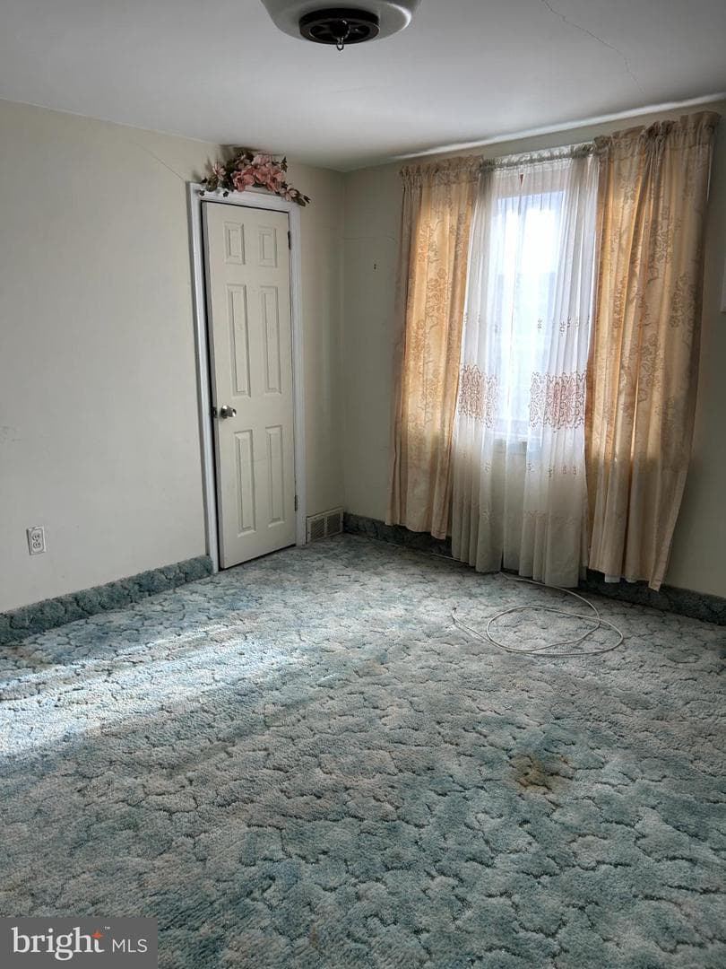 5226 Gramercy Drive photo 13