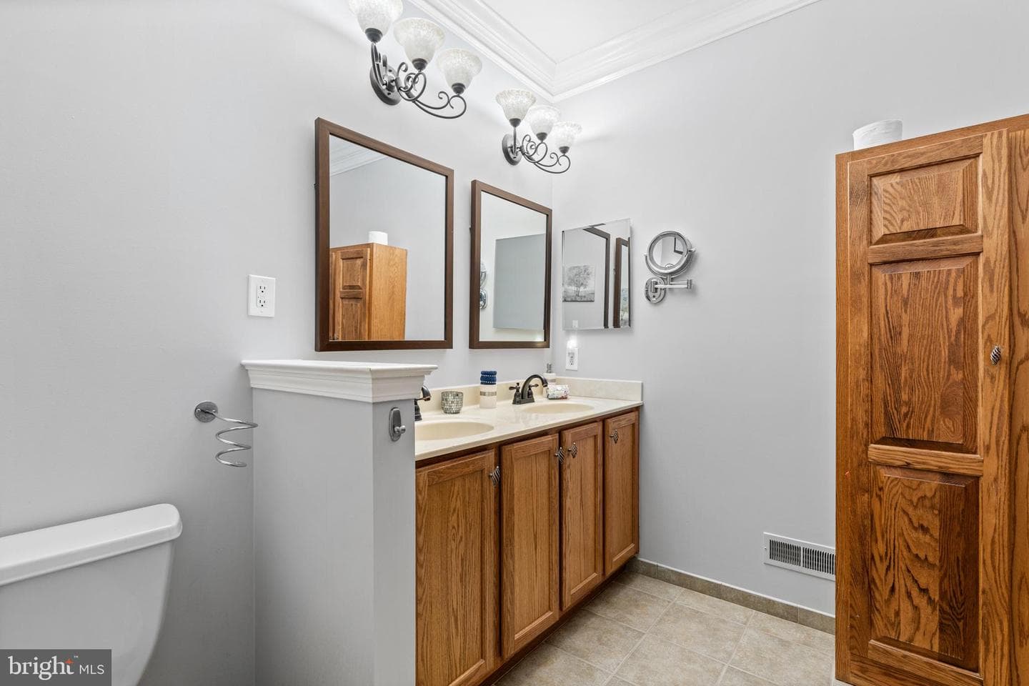 113 Dresner Circle photo 23