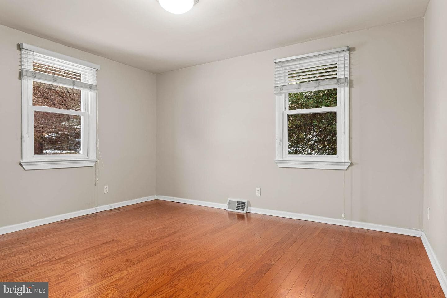 22 Longwood Drive photo 10