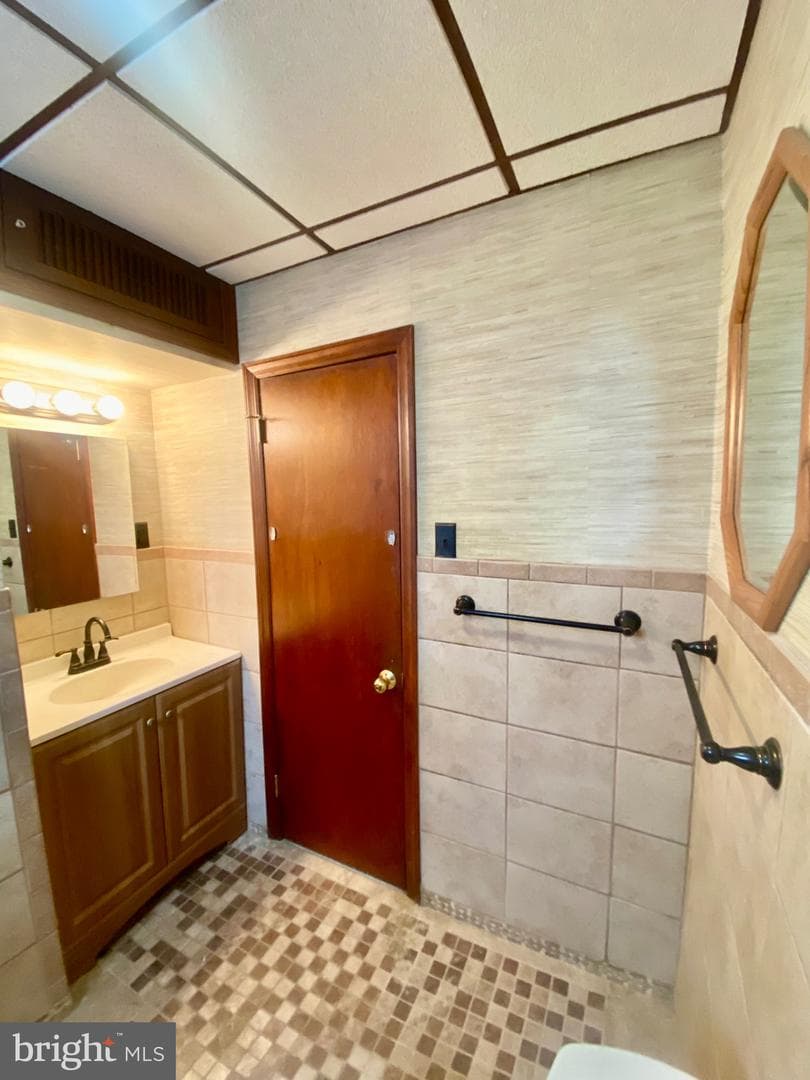 1305 Ridley Avenue photo 16