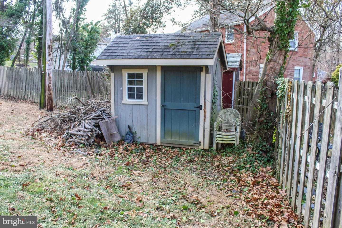 112 E Thomson Avenue photo 5