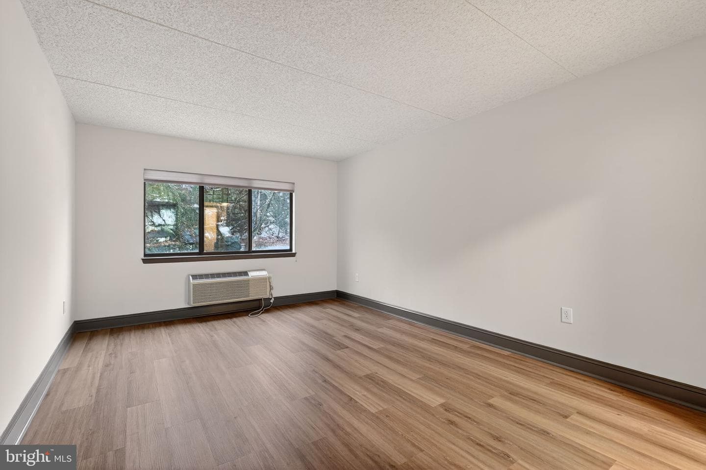 800 Avondale Road #2c photo 18