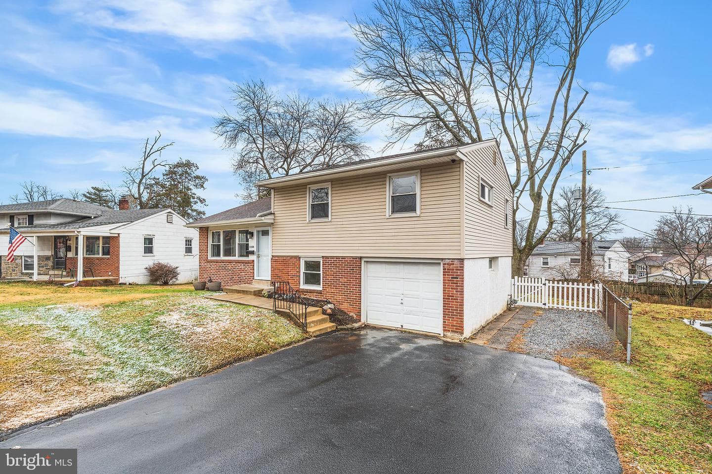 1108 Providence Road photo 2