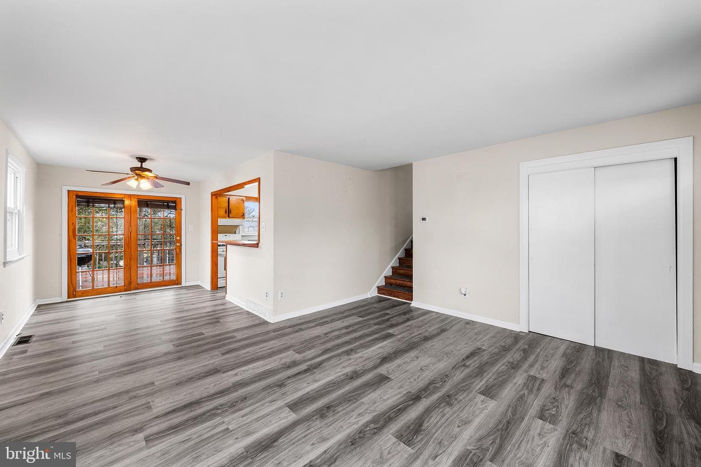 1108 Providence Road photo 6