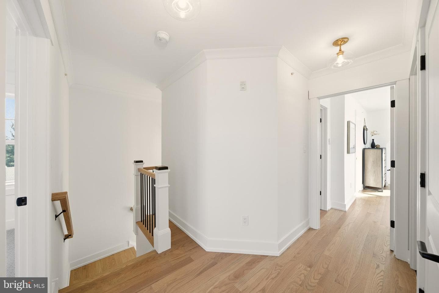 204 3rd Avenue photo 19