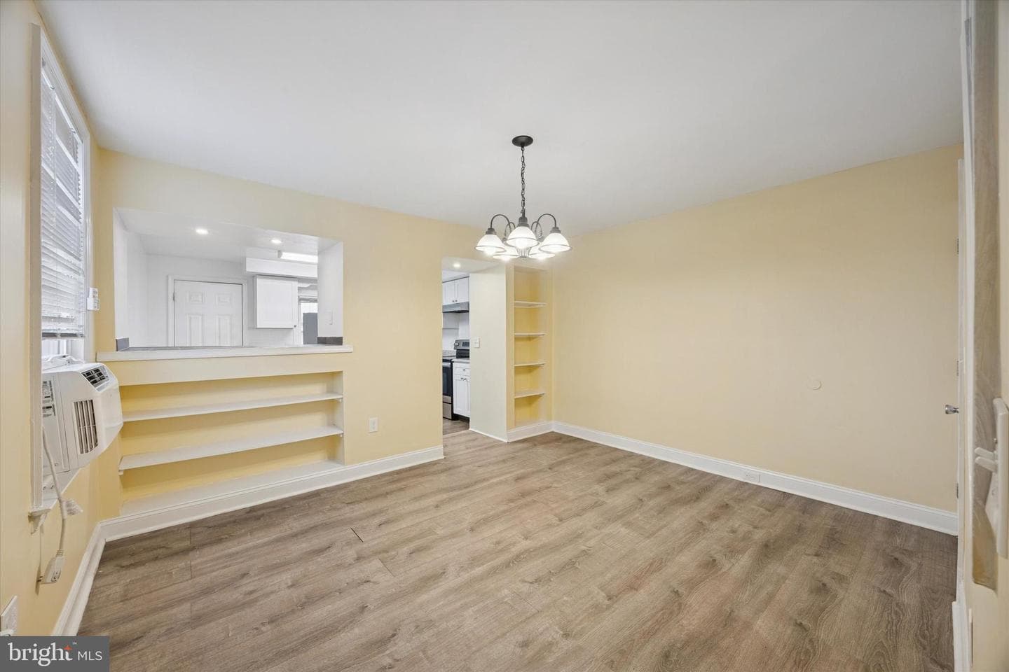 68 S Union Avenue photo 5