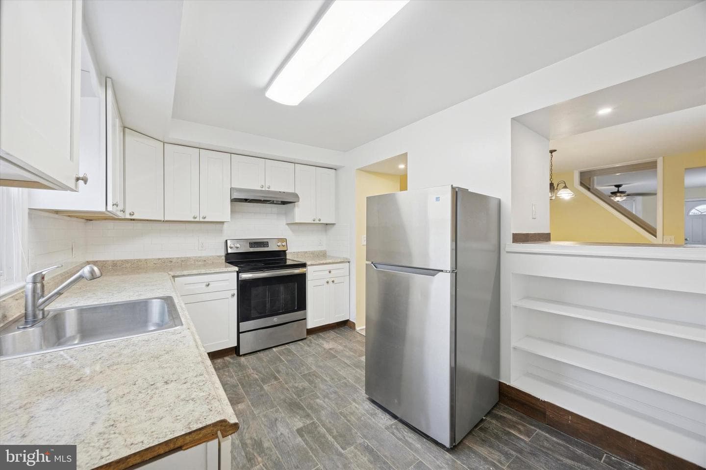 68 S Union Avenue photo 6