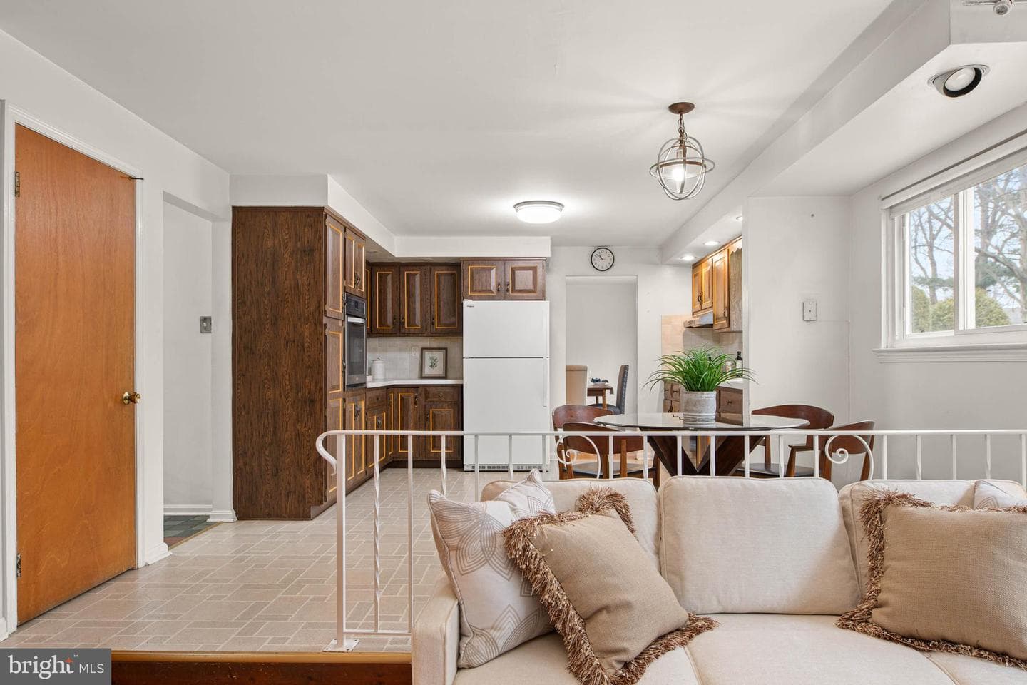 509 Beatty Road photo 8