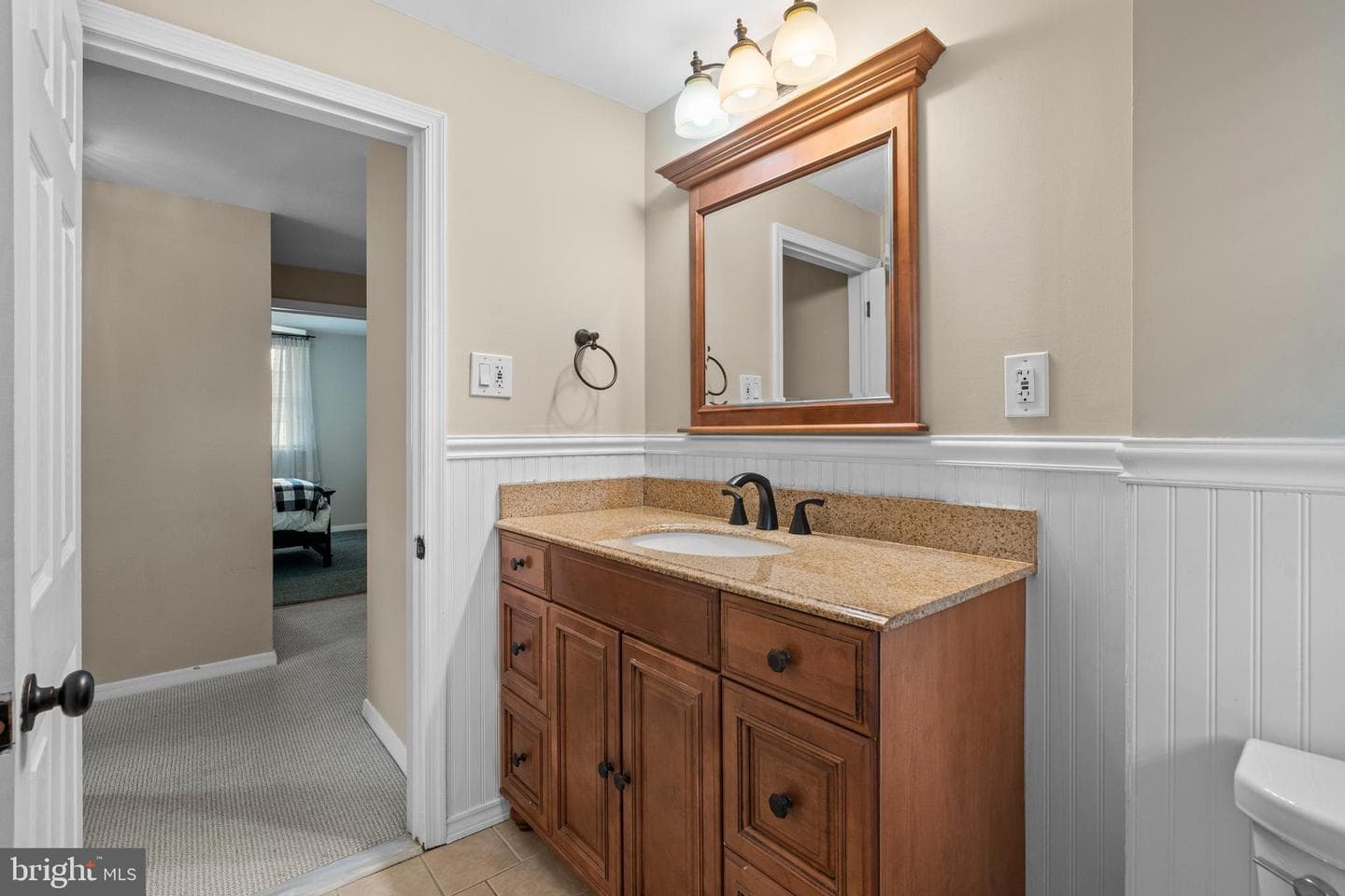306 Bickmore Drive photo 34
