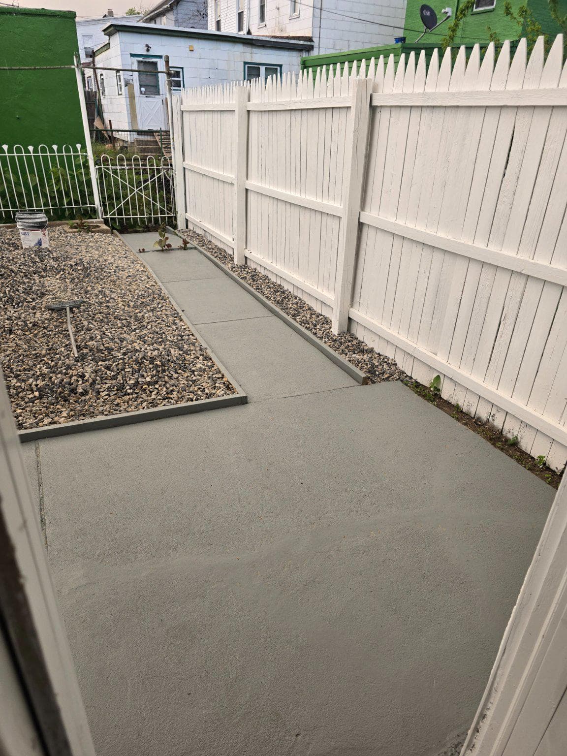 211 Spruce Street photo 3