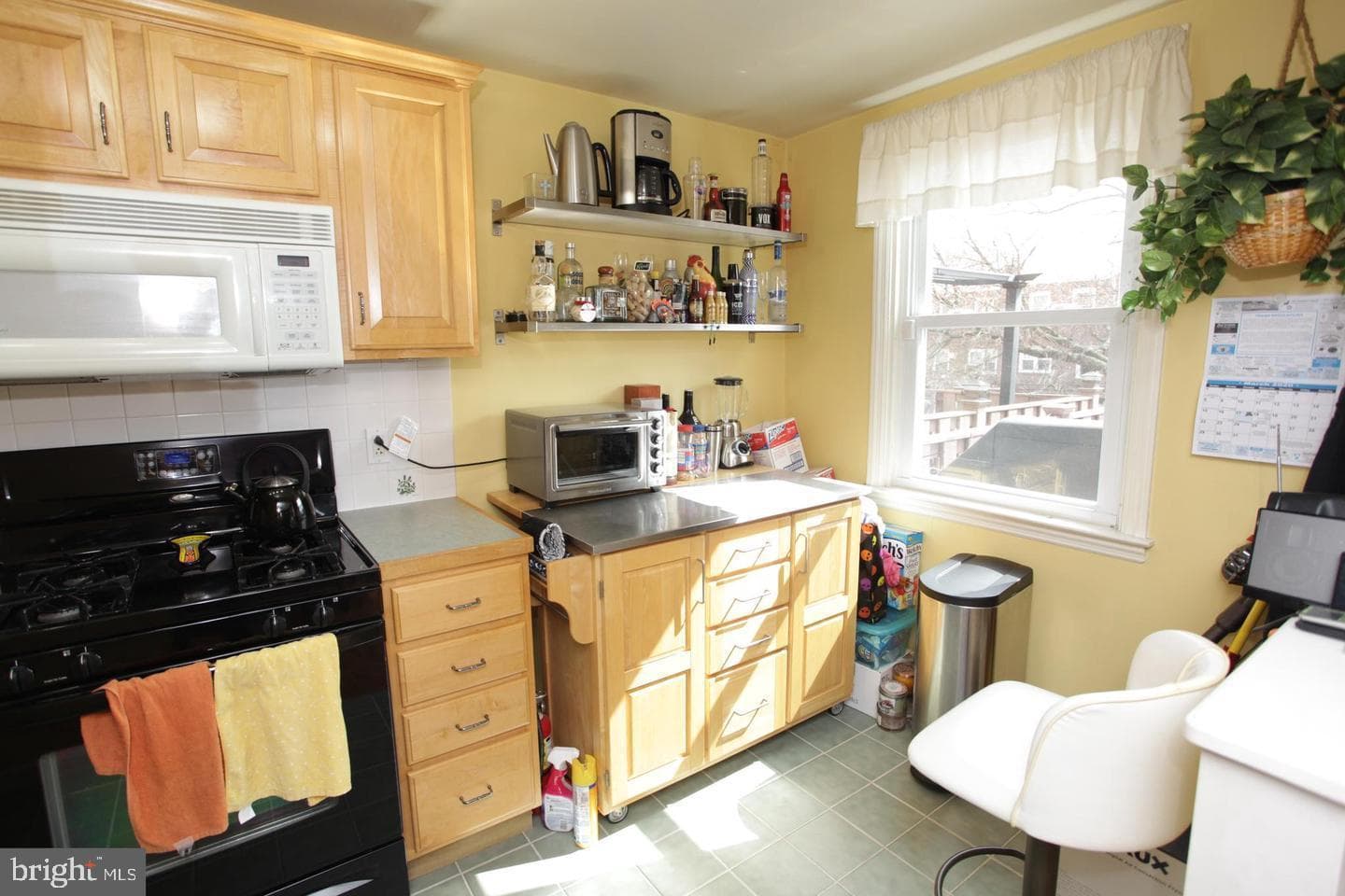 414 Rively Avenue photo 11