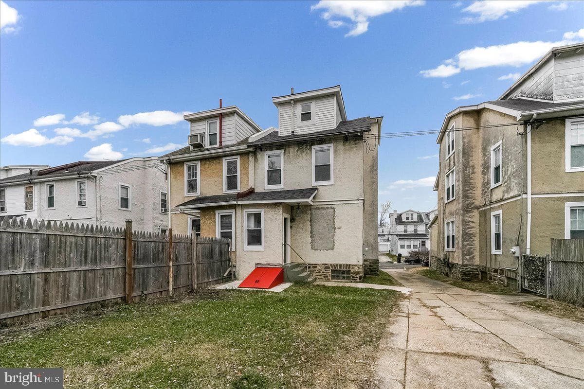 16 S 13th Street photo 17