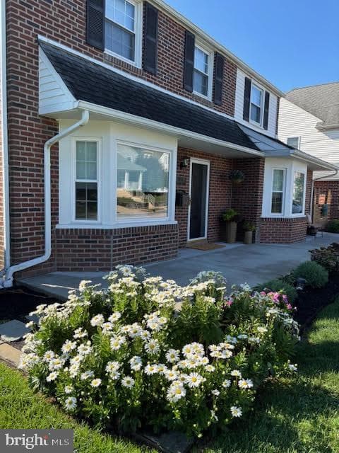 1808 Hawthorne Avenue photo 2