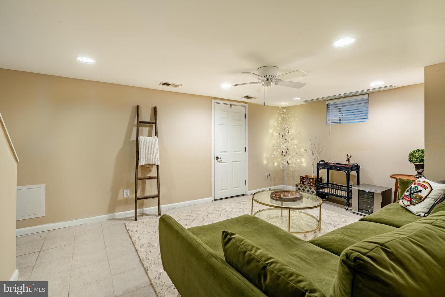 1808 Hawthorne Avenue photo 43