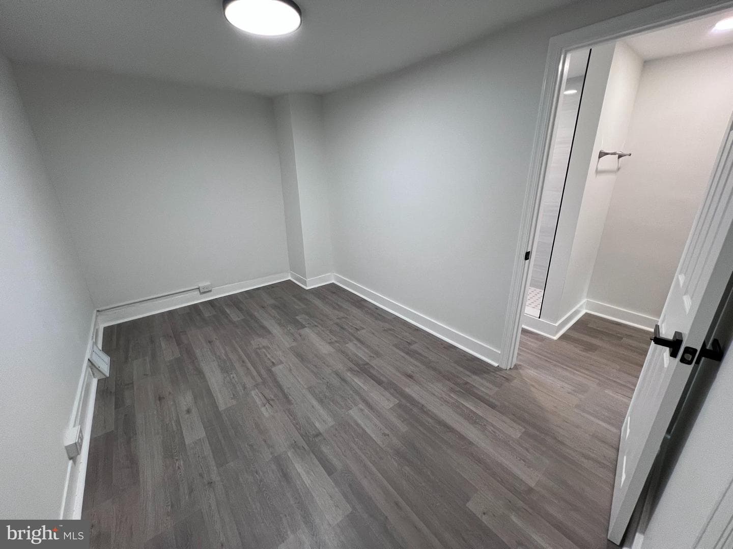 925 Central Avenue photo 21