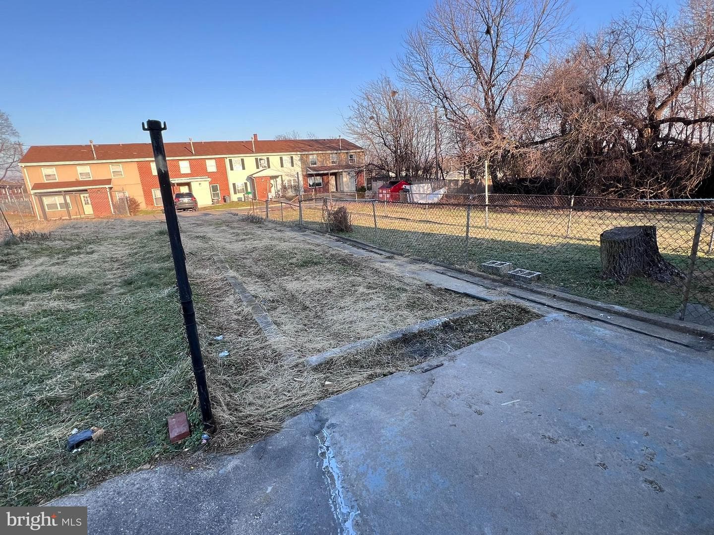 925 Central Avenue photo 32