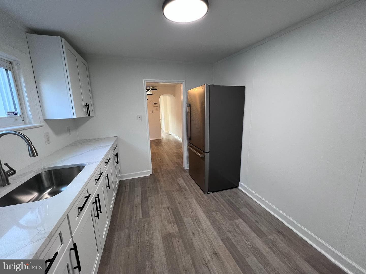 925 Central Avenue photo 9
