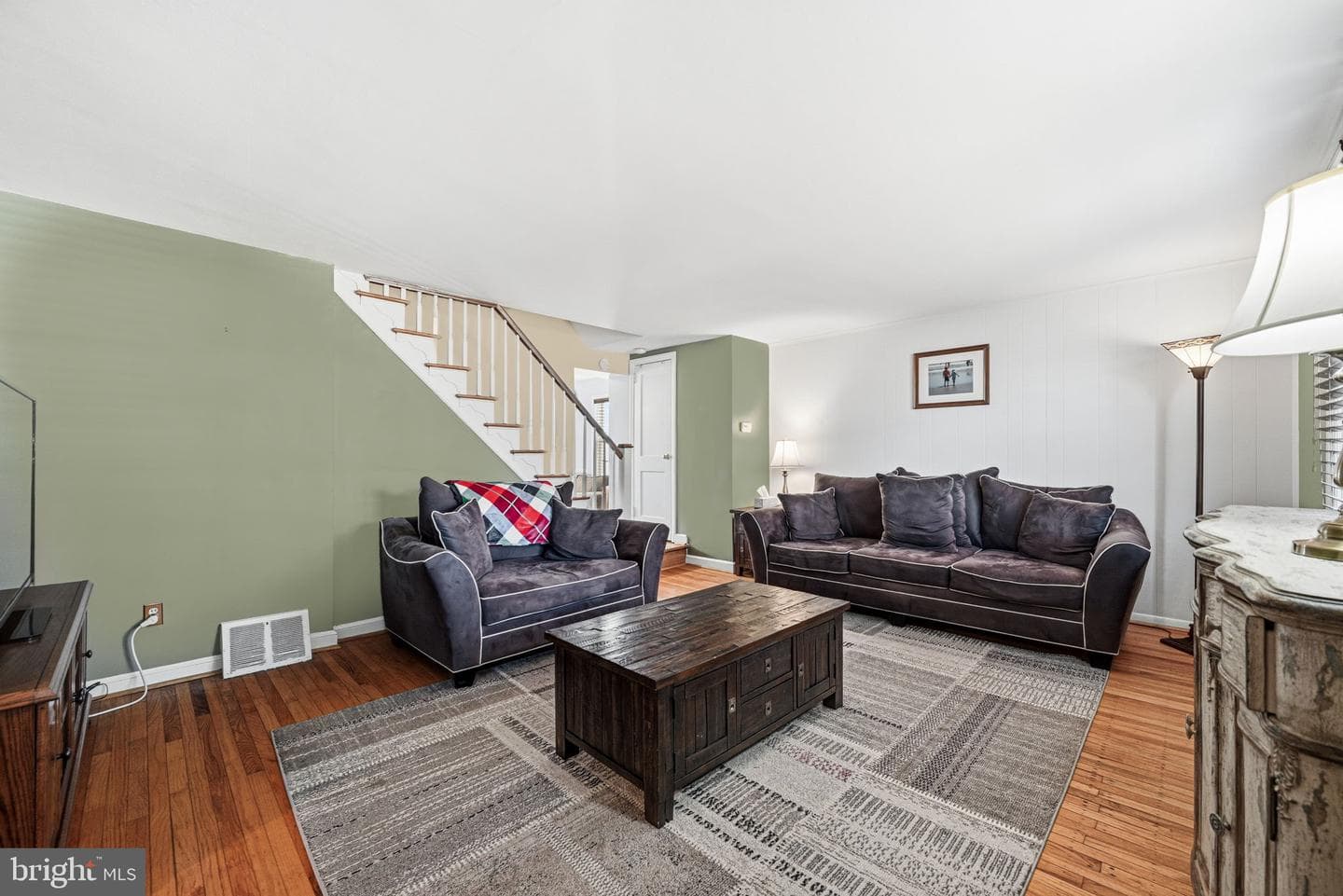 243 Colonial Park Drive photo 3