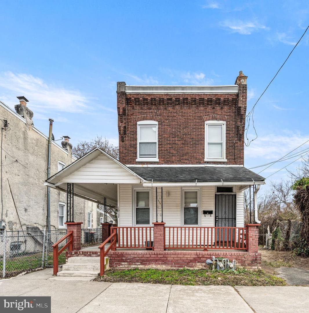 1917 W 4th Street photo 1