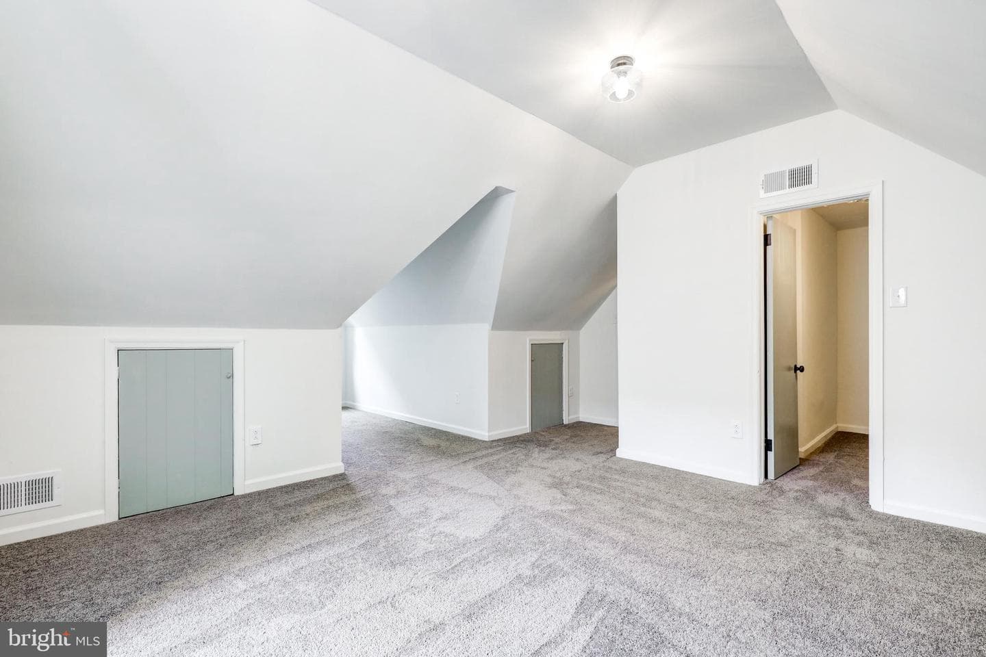 225 Lynbrooke Road photo 34