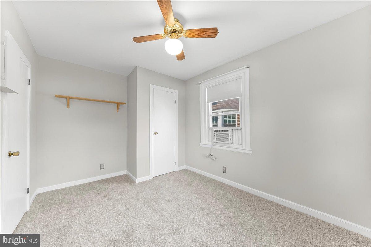 217 Blunston Avenue photo 27