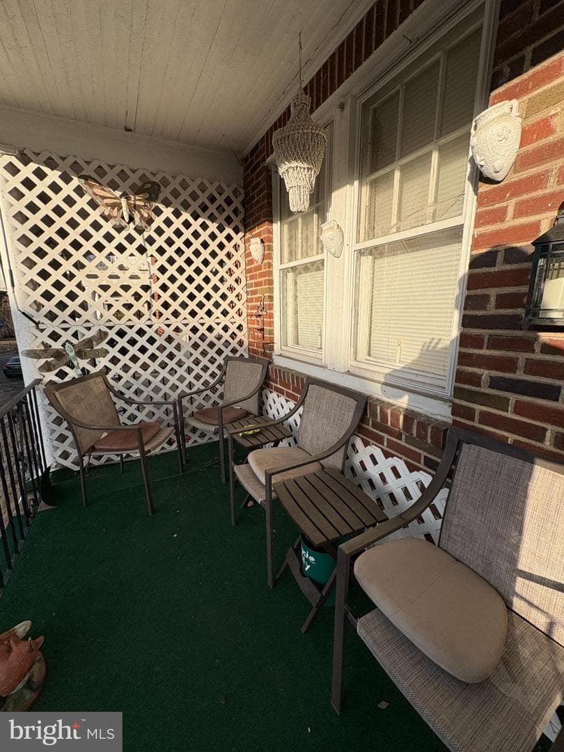 2419 Upland Street photo 2
