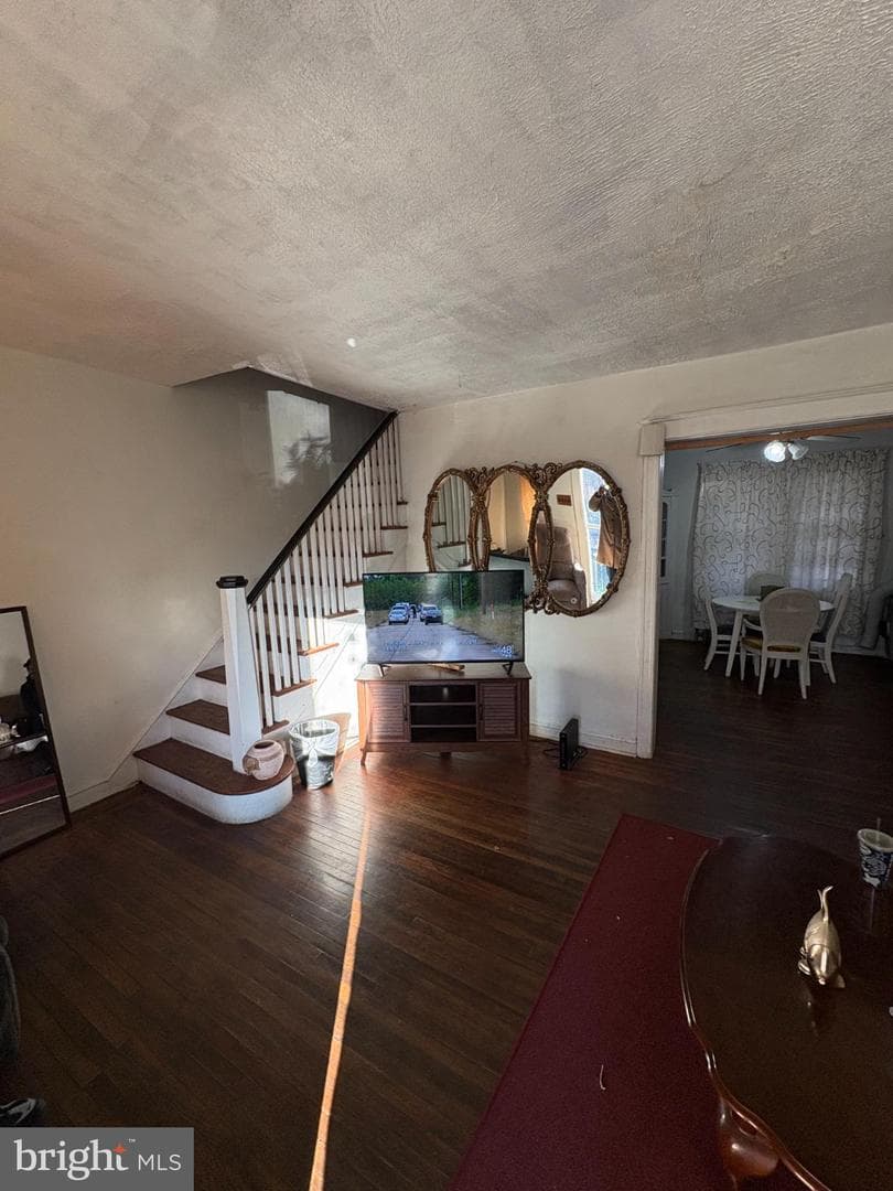 2419 Upland Street photo 4
