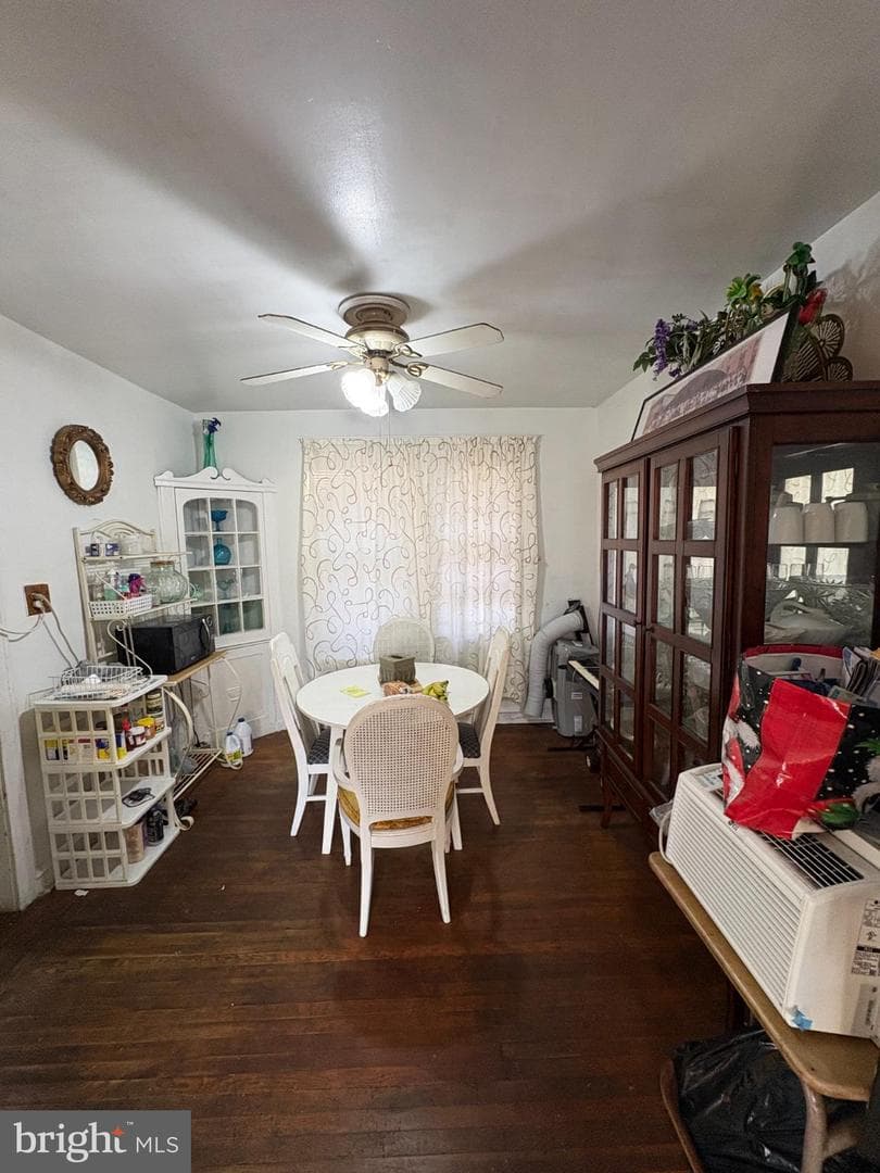 2419 Upland Street photo 8